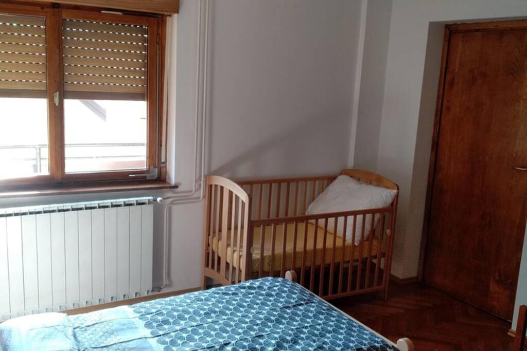 Zrm Center Apartment Идрия Екстериор снимка